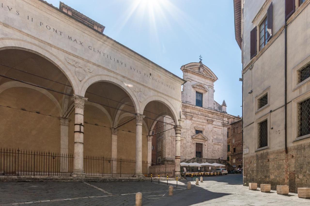 Colours Studio 10 M Away Piazza Del Campo Siena Luaran gambar